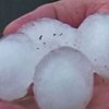На Чикаго обрушился град размером с куриное яйцо