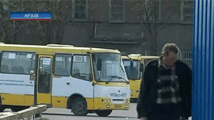 Луганская прокуратура запретила стоянку автобусов рядом с жилыми домами