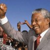 Здоровье Манделы улучшается, - президент ЮАР