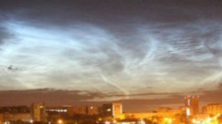 Челябинцы приняли светящиеся облака за техногенную катастрофу