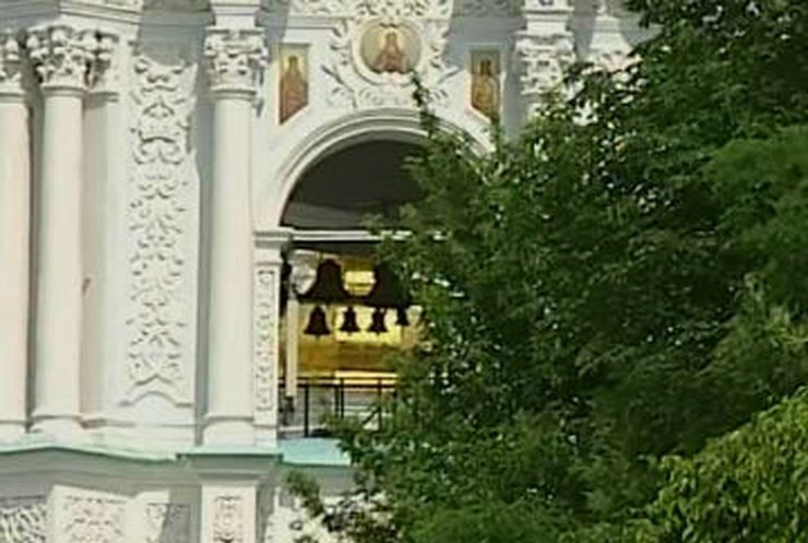 В Киеве пропали две монахини, приехавшие в Киево-Печерскую лавру