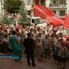 В Лисичанске толпа взяла штурмом горисполком, протестуя против безработицы