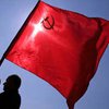 "Свободовцы" во Львове не дали коммунистам развернуть красный флаг