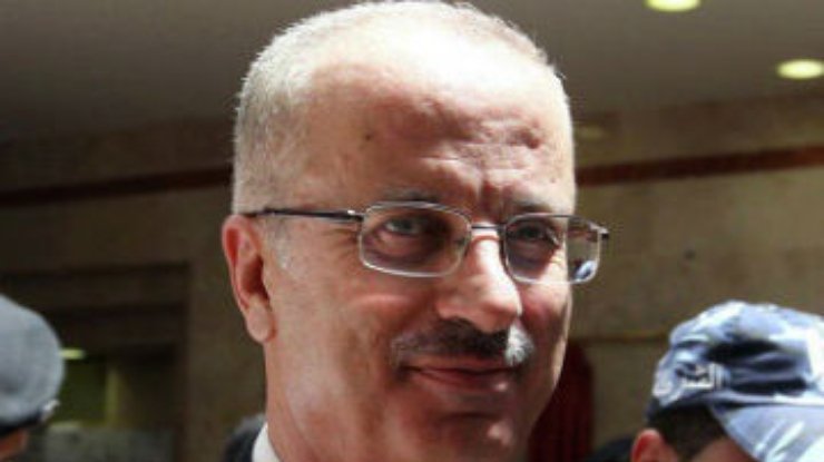 Недавно назначенный палестинский премьер отправлен в отставку