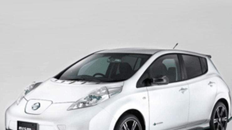 Специалисты Nismo показали "заряженный" электрокар Nissan Leaf