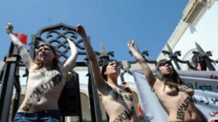 В Швеции задержали активисток FEMEN за акцию в мечети