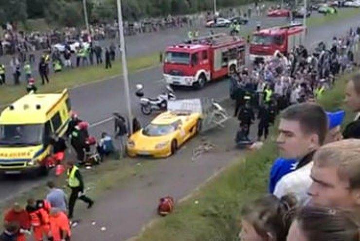 Из-за аварии на автошоу в Польше пострадали 19 человек