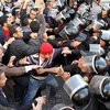 Египтяне празднуют объявление армией ультиматума политикам