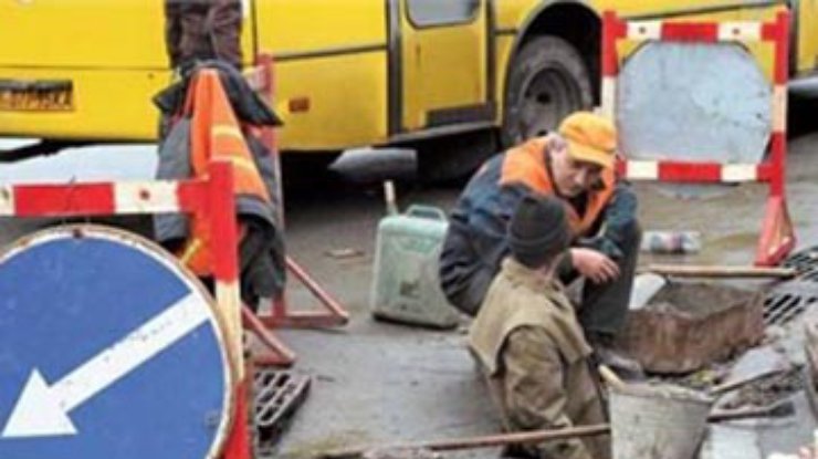 Километр нормальной дороги стоит 40-50 миллионов гривен, - Укравтодор