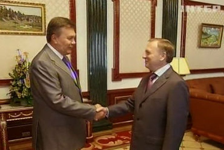 Янукович встретился с главой ВСЮ Лавриновичем