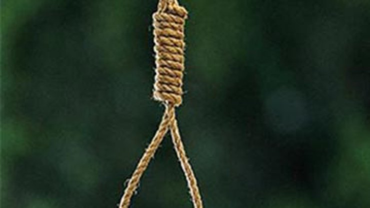 На Львовщине повесилась молодая мать в доме своей свекрови
