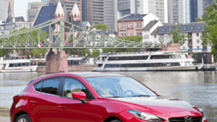 "Заряженная" Mazda3 останется без турбомотора