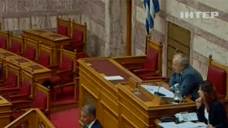 Экс-министру Греции грозит заключение за финансовые махинации