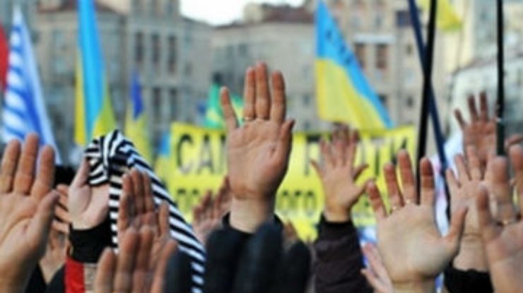 Новых политических лидеров ждут почти 50% украинцев, - опрос