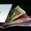 Украинцев, получающих минимальную зарплату, проверит налоговая