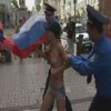 FEMEN обнажились в защиту Навального