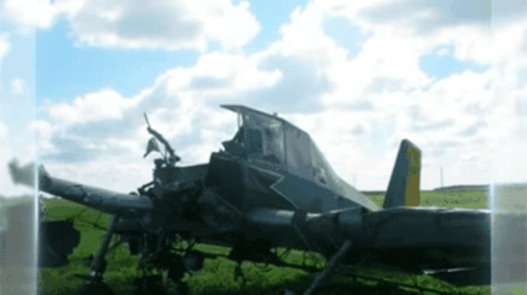 На Житомирщине разбился одноместный самолет