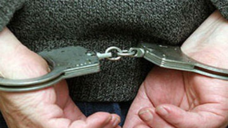 Нападавший на мера Львова помещен под домашний арест