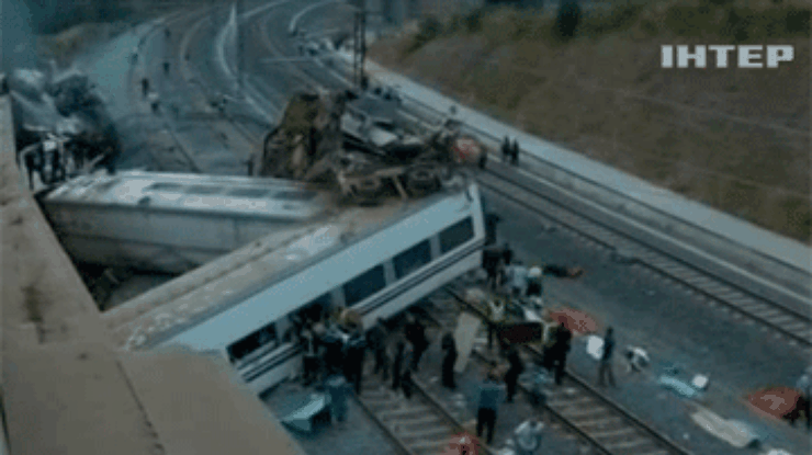 Авария поезда в Испании: 69 человек погибли