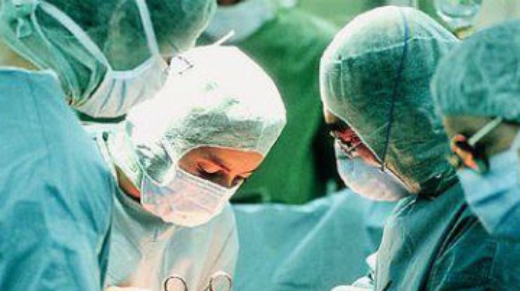 Молдавские врачи успешно прооперировали мозг без общей анестезии