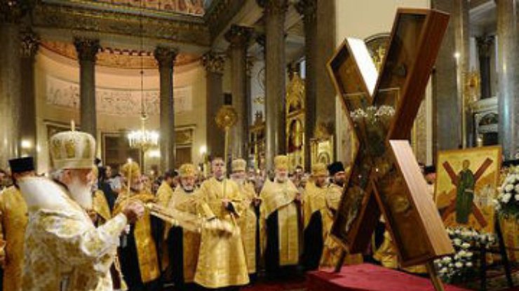 Крест Андрея Первозванного отправился из Киева в Минск
