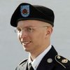 Адвокаты Мэннинга подали новые иски, добиваясь смягчения наказания