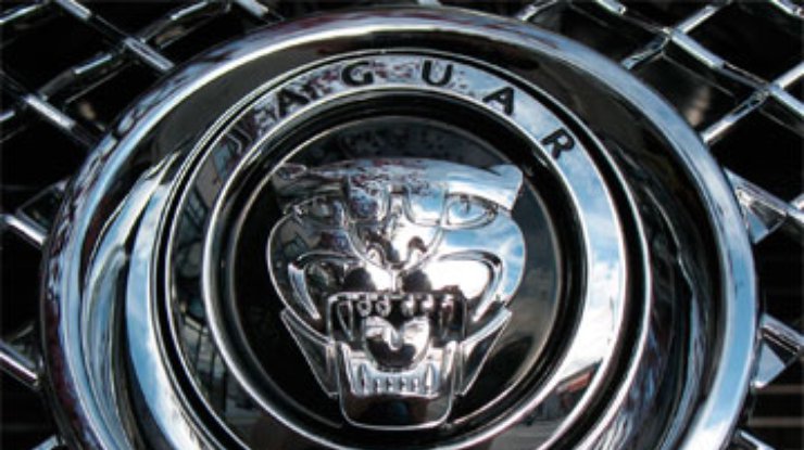Первый кроссовер Jaguar покажут в сентябре