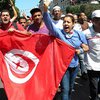 Тунис: Сторонники и противники власти выходят на улицу