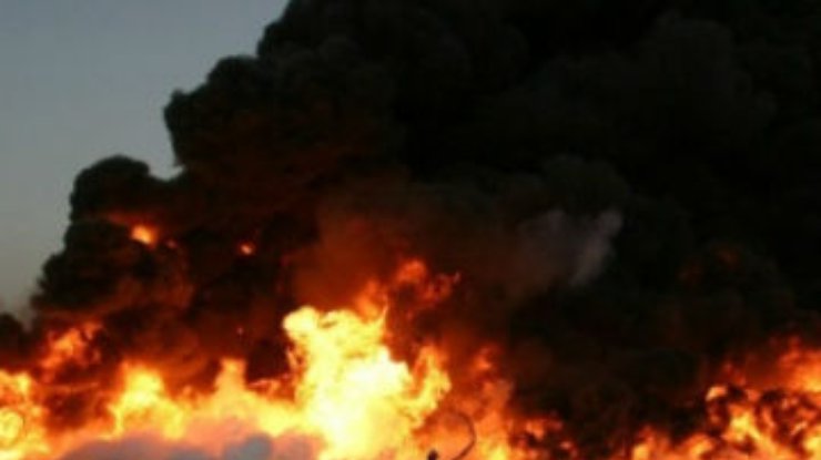В Йемене снова взорвали нефтепровод