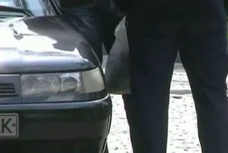 В Днепродзержинске задержали банду милиционеров-автоворов