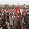 В пригороде Стамбула ультраправые националисты напали на полицию
