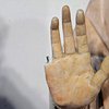 Во Флоренции турист случайно отломал палец от статуи эпохи раннего Ренессанса