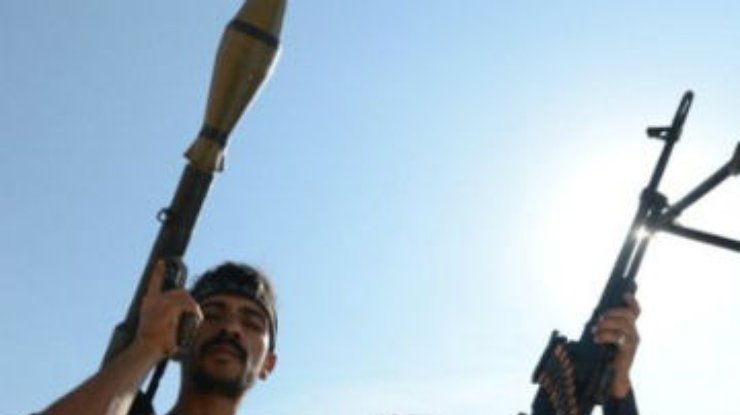 Вследствие атаки в Йемене боевики застрелили 5 военнослужащих