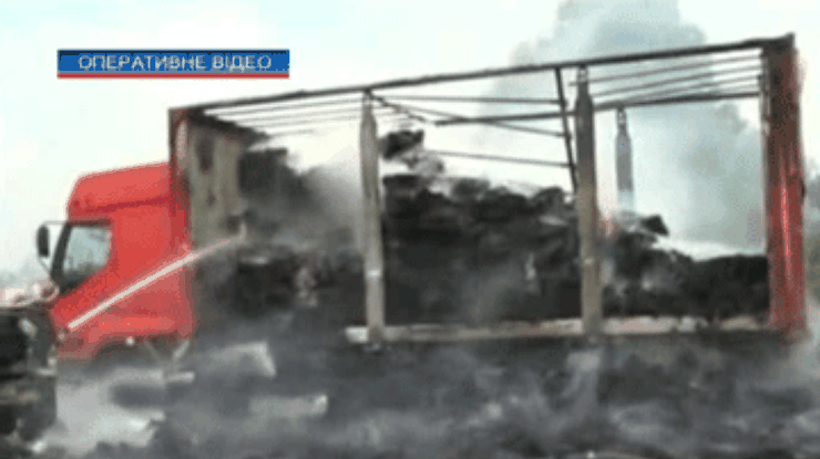На Львовщине сгорел грузовик, перевозивший картон