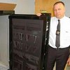 Американец нашел в купленном сейфе 136 килограммов марихуаны