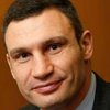 Кличко во Львове спас упавшую в обморок девочку