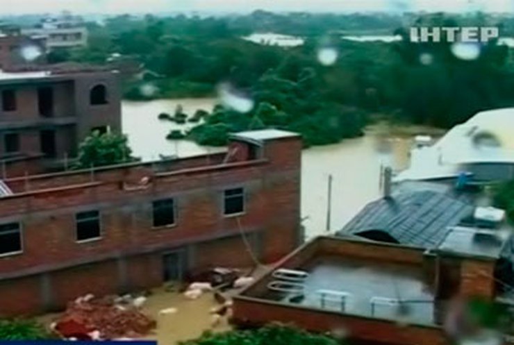 Из-за муссонов на Филиппинах начались наводнения