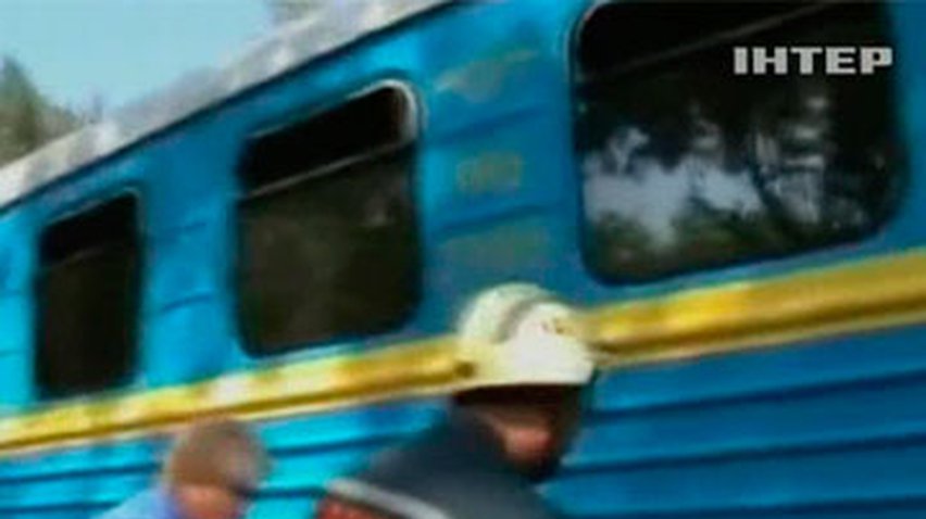 В Запорожье выясняют обстоятельства смерти двух людей под поездом