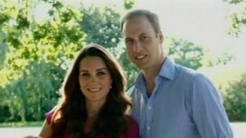 Британские СМИ показали первые снимки молодой королевской семьи с сыном