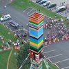 В США построили 11-этажную башню из конструктора "Лего"
