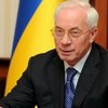 Азаров поздравил украинцев с праздником