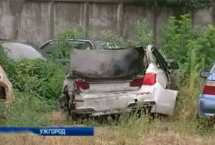 В Ужгороде сожгли машину депутата горсовета