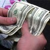 На Тернопольщине милиционер требовал четыре тысячи долларов за закрытие дела