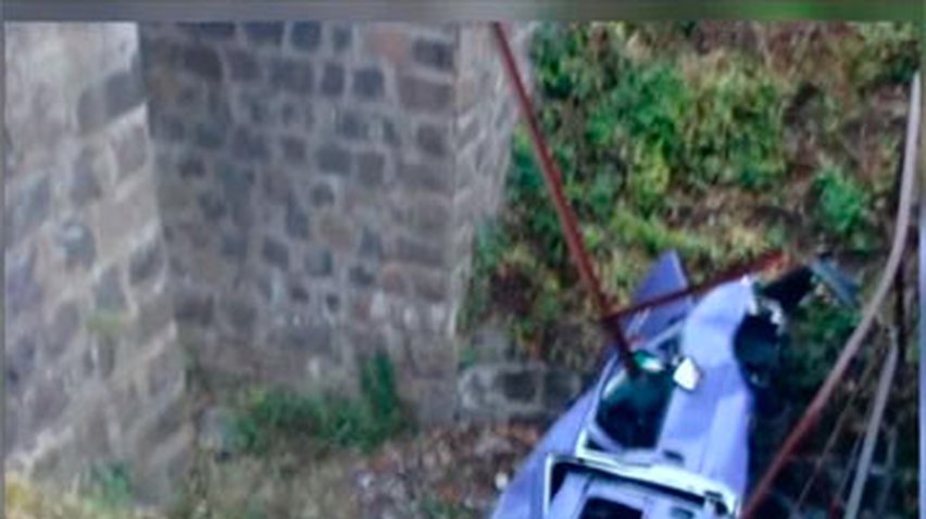На Виннитчине легковой автомобиль попал под поезд