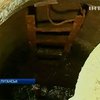 В Луганске двухлетняя девочка упала в канализационный колодец