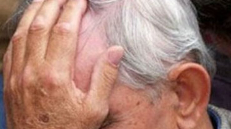 Милиционер в Кировограде выселил на улицу 103-летнего пенсионера