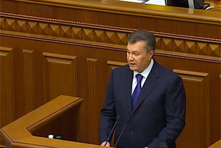 Янукович призвал Раду ускориться с принятием "еврозаконов"