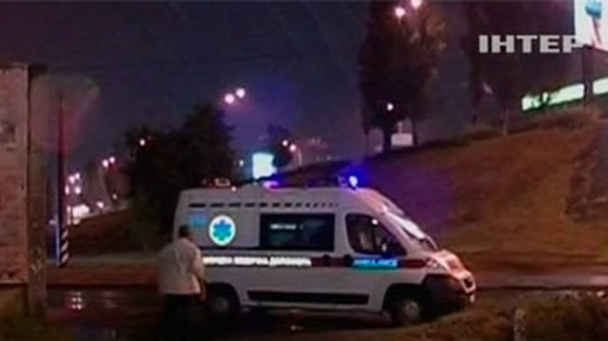 В Киеве под колесами локомотива погибла бездомная женщина