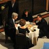 Журналисты раскопали фото госсекретаря США, мирно обедающего с президентом Сирии