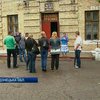 12-летнего школьника из-за ссоры избил отец одноклассника
